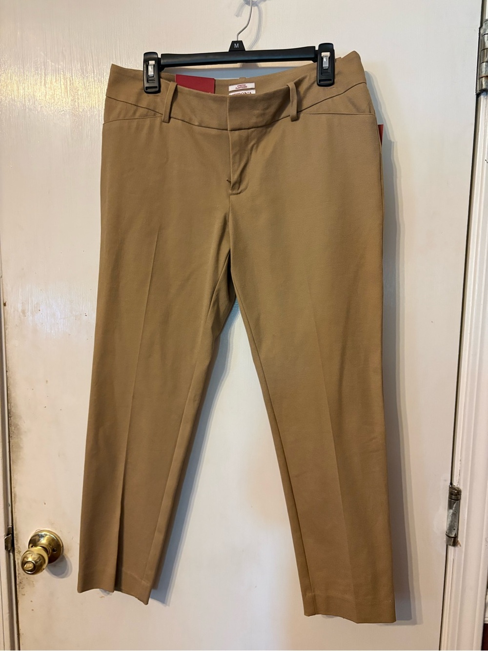 Woman’s Merona Modern Ankle Pants Tan Size 10 New with Tags